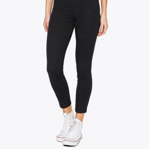 NEUW Daisy Crop Jeans in Black, 26